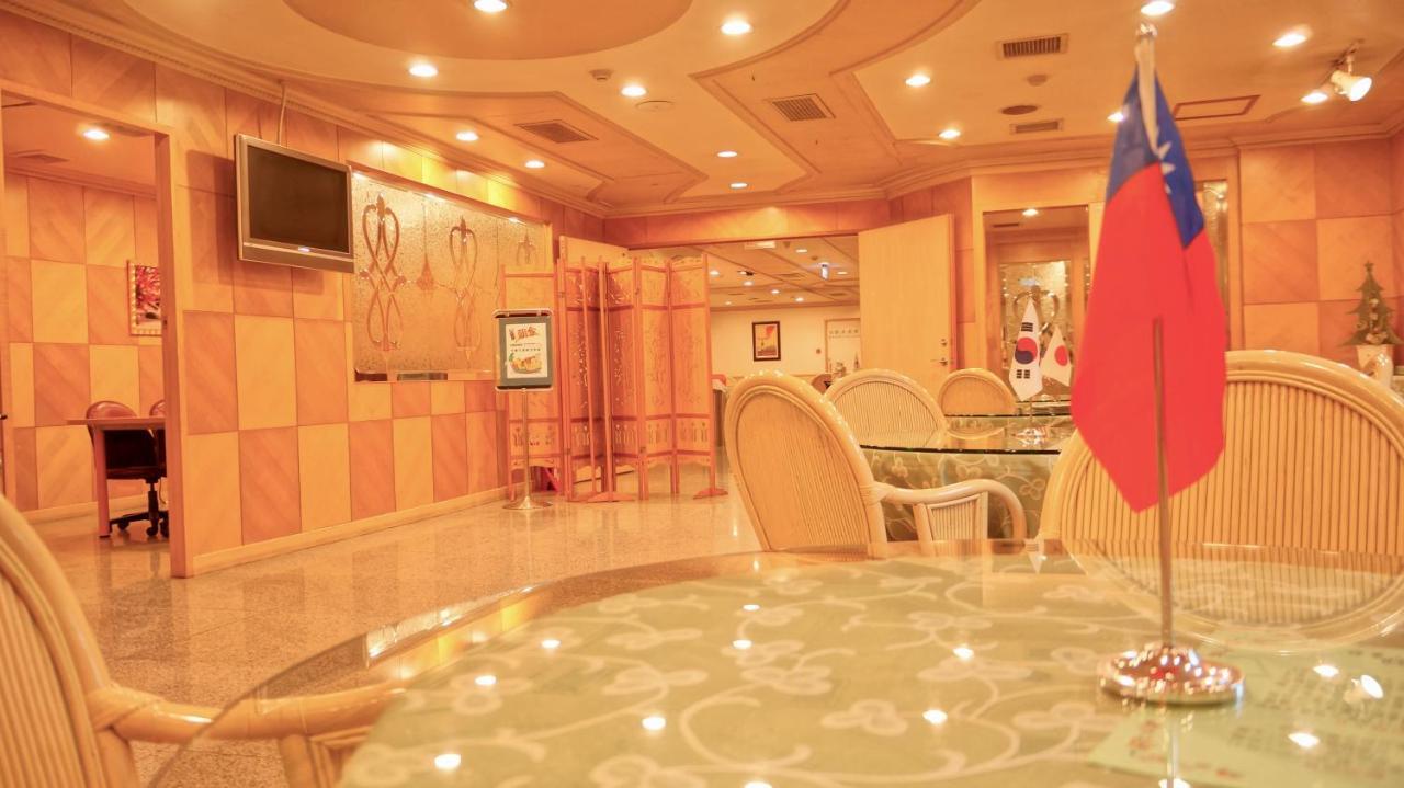 Hwa Du Hotel Tainan Exterior photo